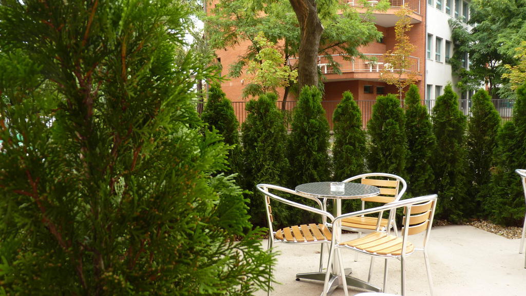 Hotel Pest Inn Budapest Ngoại thất bức ảnh