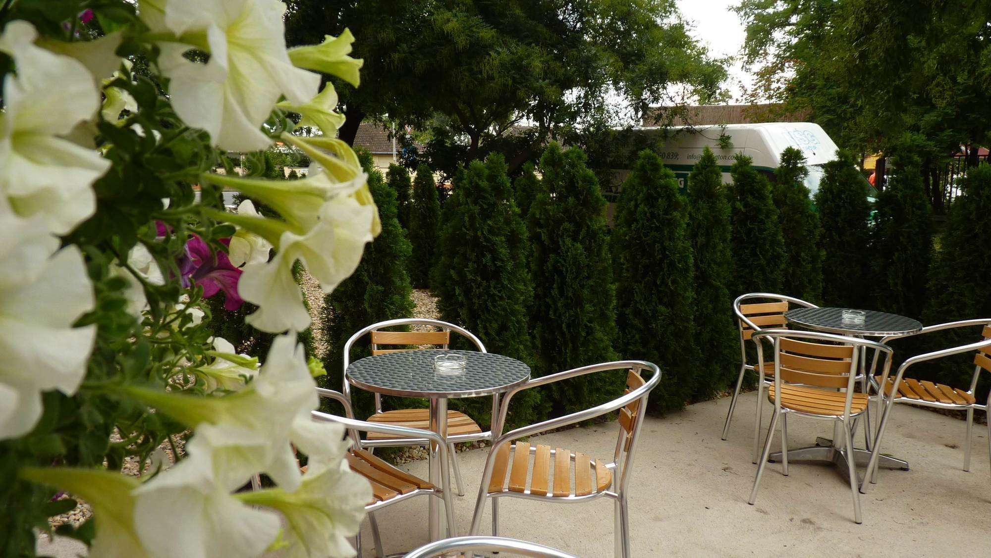 Hotel Pest Inn Budapest Ngoại thất bức ảnh